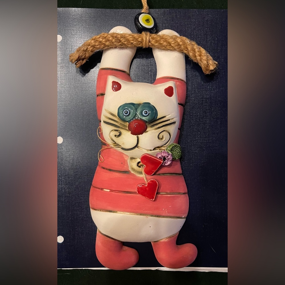 Cute Hanging Cat Figurine with Hearts